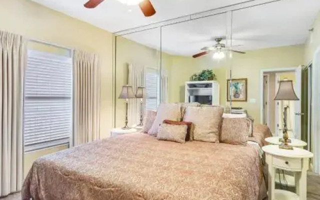 Sterling Sands 708 Destin (Condo)