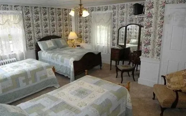 Chapman Inn