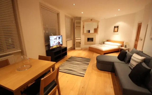 Cosy Studio Oxford Street Best Location