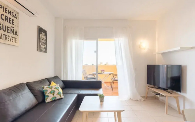 MalagaSuite Higueron Beach&Pool Apartment