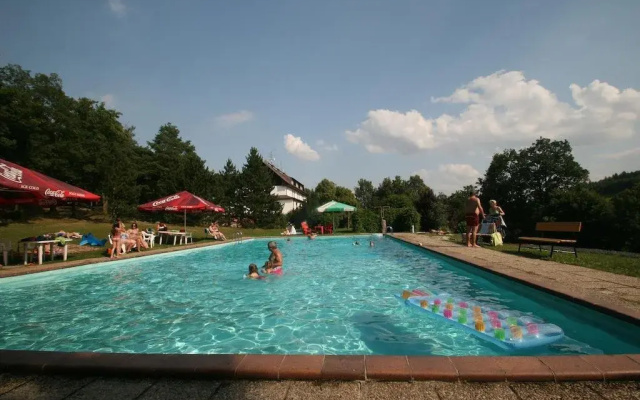 Hotel Hrazany