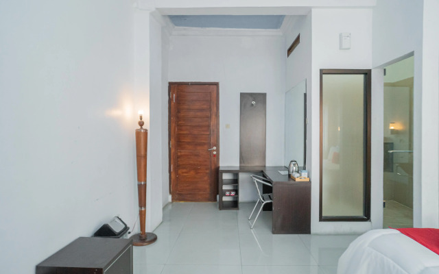 RedDoorz Syariah @ Kampung Sawah Jatimurni Bekasi