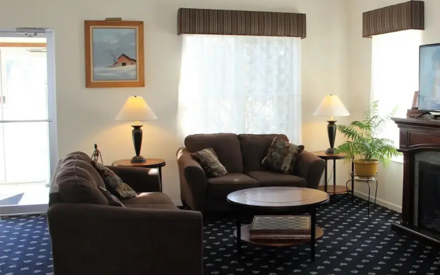 Voyager Inn