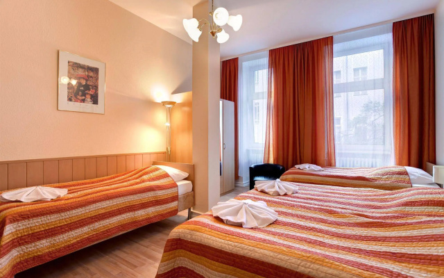 Hotel-Pension Am Savignyplatz