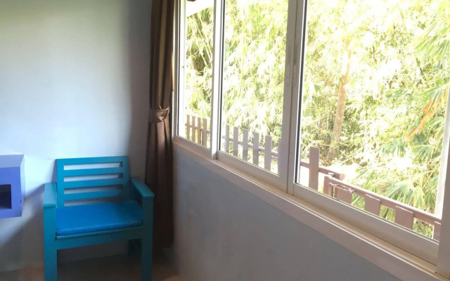 Krabi Serene Loft Hotel