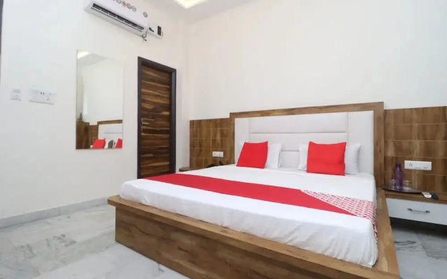 Hotel Indigo by OYO Rooms