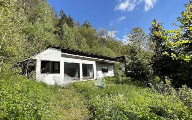 Beautiful 8 Bed Apartment in Hallenberg