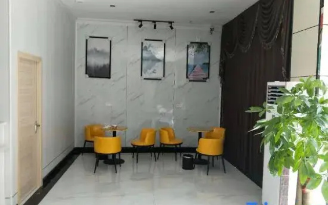 Qinji Hotel (Wuyue Plaza Baishihu Park)