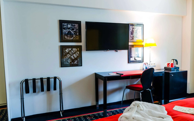 Vienna House Easy by Wyndham Bucharest Airport