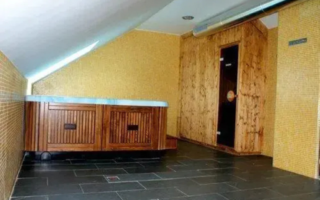 Hotel Mataelpino