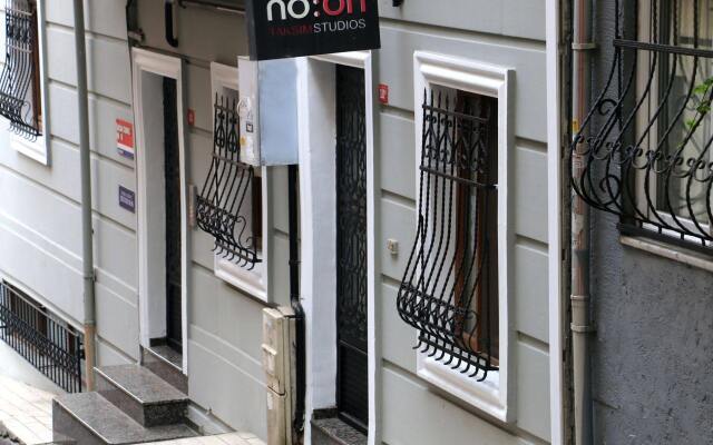 No10 Taksim Studios Турция, Стамбул - отзывы, цены и фото номеров - забронировать отель No10 Taksim Studios онлайн вид на фасад