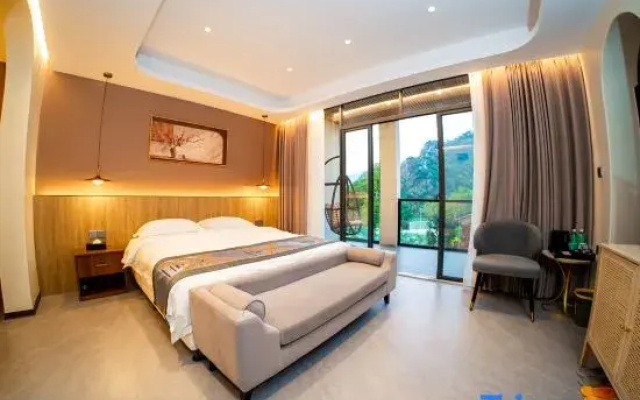Lianhuwan Guesthouse (Zhaoqing Qixingyan Scenic Area Branch)