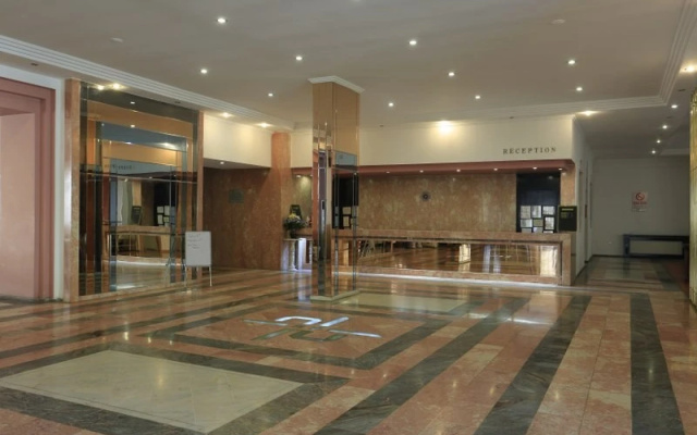 Izethan Hotel