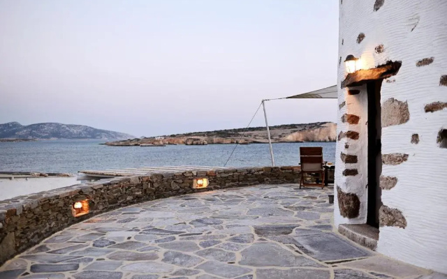 Windmill Villa