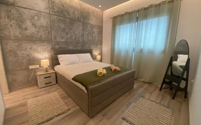 Brand NEW 2-bed Apartment in Agios Athanasios