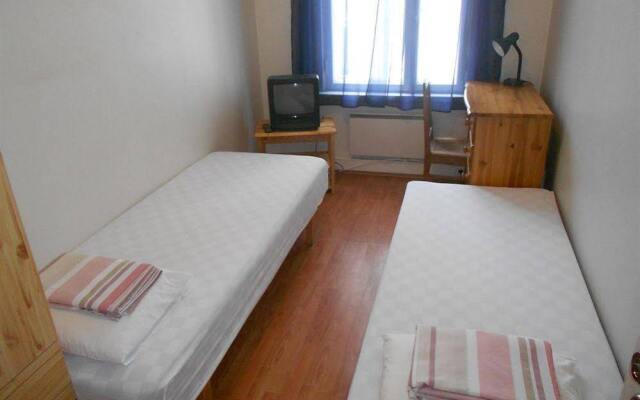 Отель Kaupmehe Guest House Эстония, Таллин - 6 отзывов об отеле, цены и фото номеров - забронировать отель Kaupmehe Guest House онлайн комната для гостей