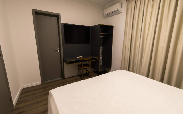 Uniclass Hotel Lapa