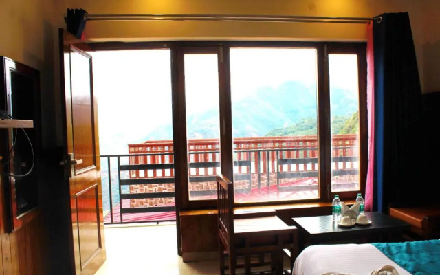 Hotel Forest View and Restaurant