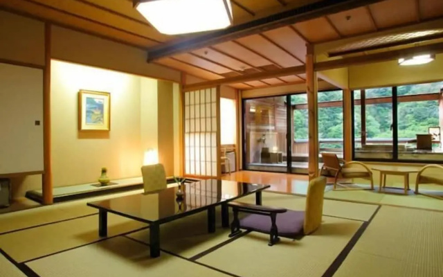Enraku