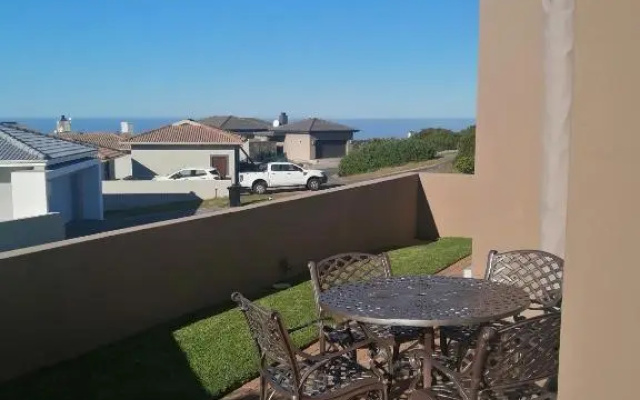 Ocean room @ 66 Fynbos