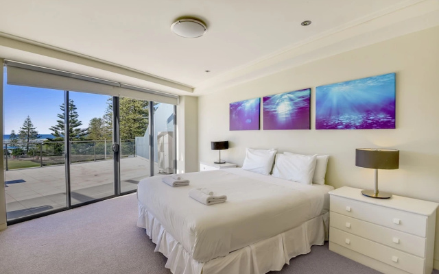 Coast Luxury Apartment 17