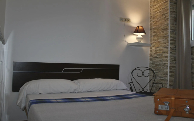 Joy Beach Hostel