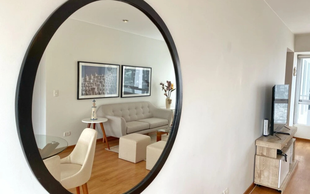 Elegant 2BR with Ocean View by Wynwood-House