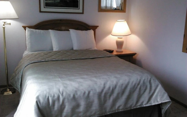 The Hilltop Inn