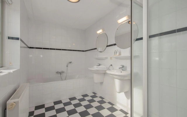 Detached Holiday Home With two Bathrooms Near Appelscha
