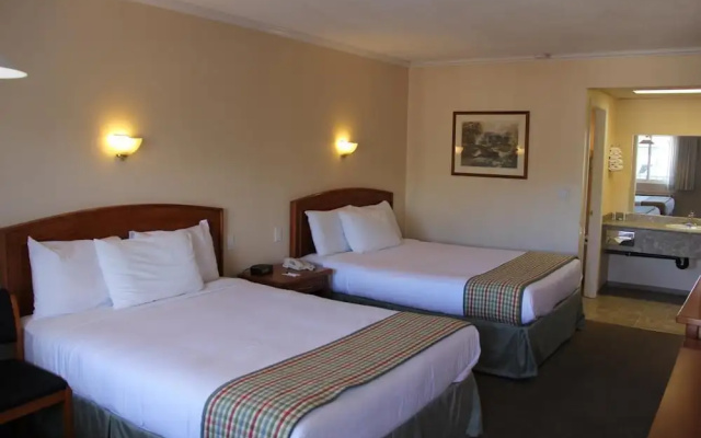 Travelodge Kamloops