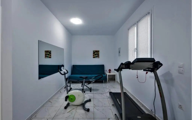 Xenos Villa 1 With Private Swimming Pool Near The Sea