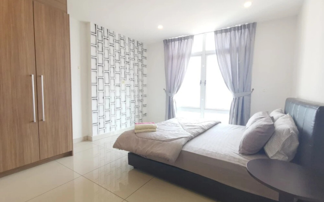D'esplanade Residences @ KSL City by Immaculate