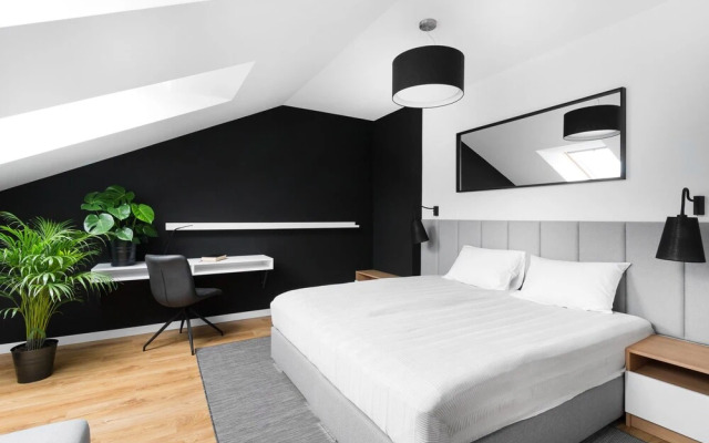 KrakowLiving - Trynitarska Apartment