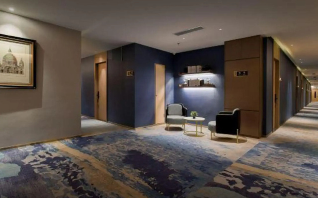 Laurel Hotel Baoan International Convention and Exhibition Center Store