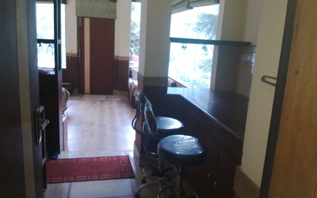 Hotel Gandhi's Paradise