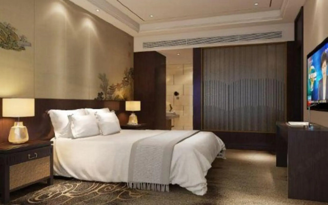 Car City Hotel