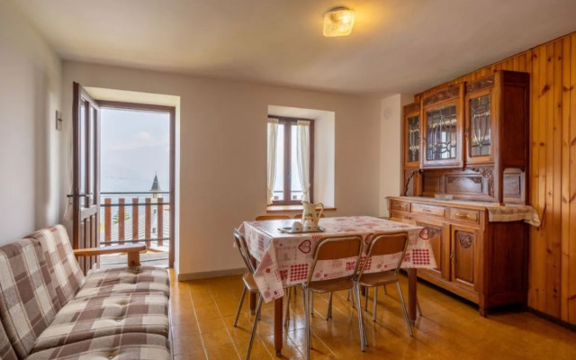 Apartment Vetan St Pierre