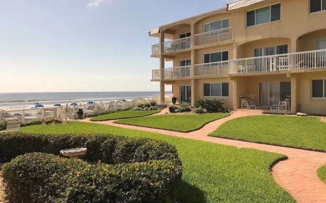 Win-San C-105 - 2 Br Condo