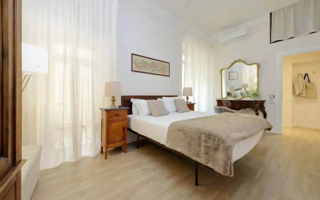 Treasurerome Opera Trevi Green Suite 2BR