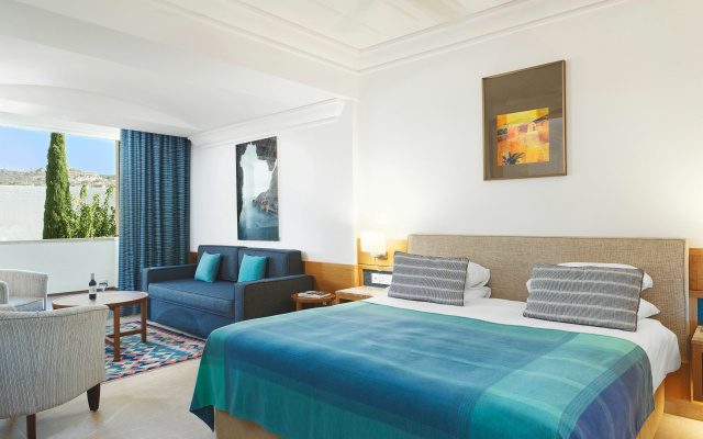Columbia Beach Resort