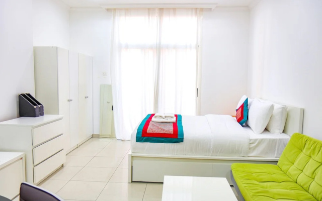 Studio Apartment in Spring Oasis