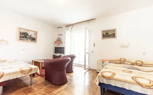 Apartments Kiwi Karin