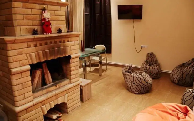 Gallery Hostel