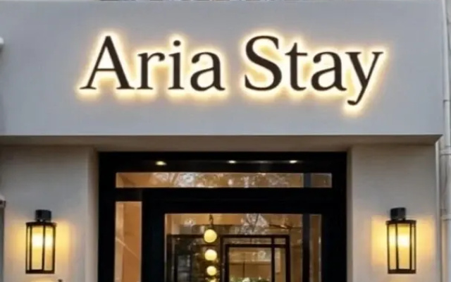 Aria Stay