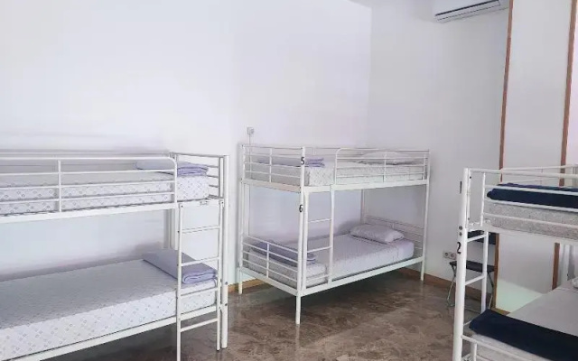 Hostel M Torres