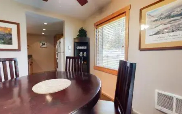 Snowcreek 247 Townhouse