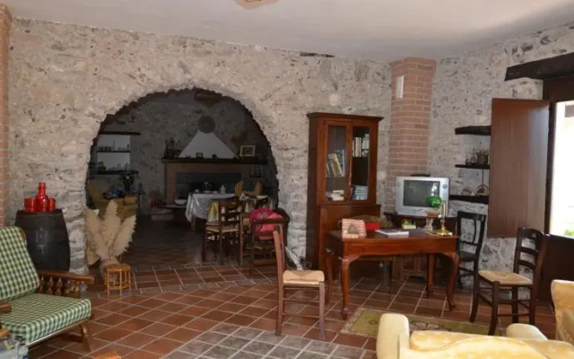 Agrestis Domus