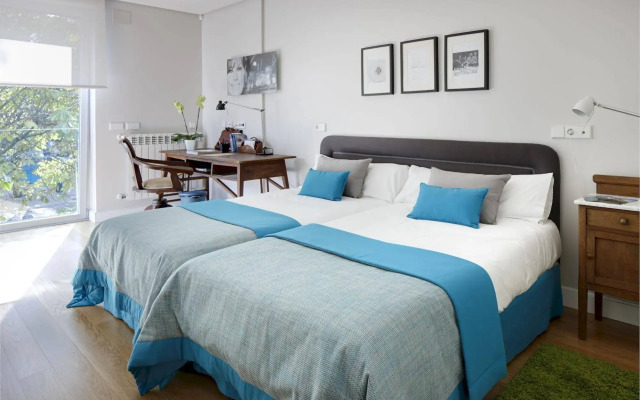 Amara Astoria-Luxury Apartments