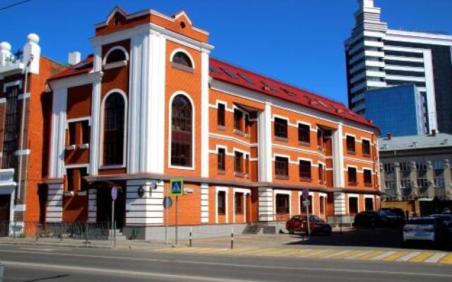 Гостиница Kazan-OK - Hostel в Казани 13 отзывов об отеле, цены и фото номеров - забронировать гостиницу Kazan-OK - Hostel онлайн Казань вид на фасад