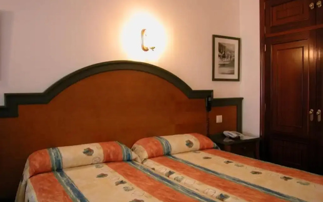Hotel Touris